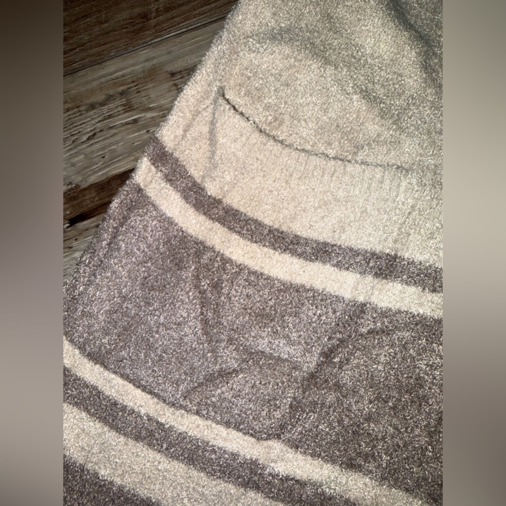 Barefoot Dreams CozyChic Lite Striped Cardigan in the color pearl - Picture 5 of 5
